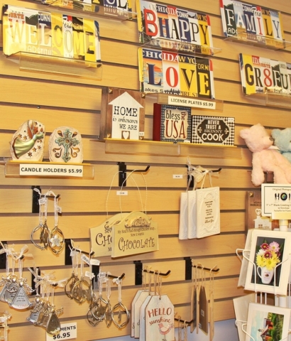 Speare Memorial Hospital Gift Shop