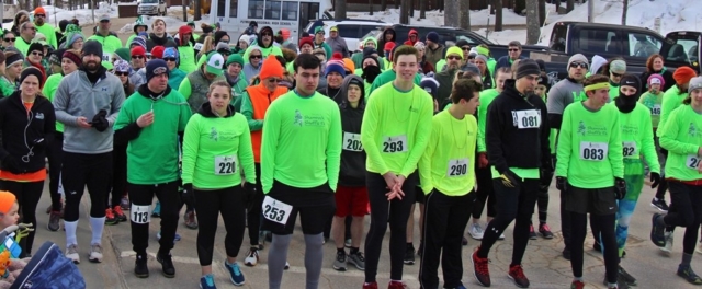 Speare's Shamrock Shuffle 5K 2018 starting line (1)