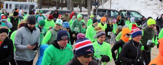 Speare's Shamrock Shuffle 5K 2018 starting line (3)