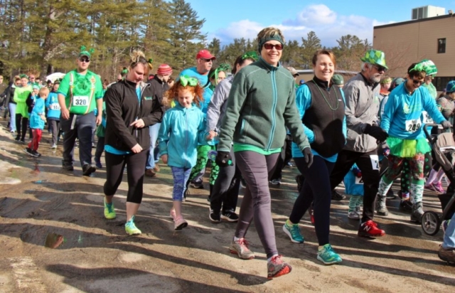 2019 Shamrock Shuffle 5K starting line Plymouth NH (15)