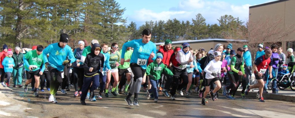 2019 Shamrock Shuffle 5K starting line Plymouth NH (6)