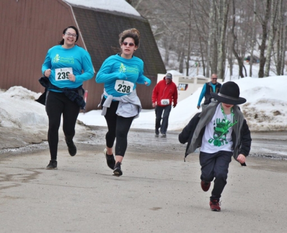 Finish Line at 6th annual Speare Shamrock Shuffle (76)