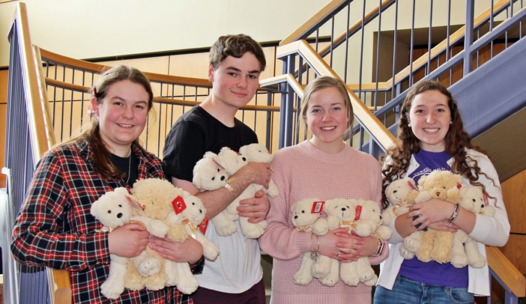 Teddy Bear Donations 2019 Gretchen Dodge Treasurer Weston Hyde President Elsa Lauriat Secretary Kalie McLeod Vice President 1