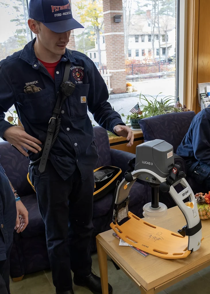 Plymouth Fire Department with the Lucas device