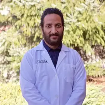 Dr.-Bali-headshot Dr. Bali